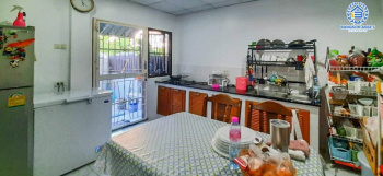 *****บ้านแฝดมือสองย่านกรุงเทพฯ ม.พระปิ่น2 ติดถ.บรมราชชนนี หลังมุม! เนื้อที่กว้างขวางถึง 36 ตร.ว. ฟังก์ชัน 4 ห้องนอน 2 ห้องน้ำ 2 ที่จอดรถ มีร้านค้า 2 ห้องสามารถค้าขายได้ บนทำเลดี เชื่อมต่อถ.พุทธมณฑลสาย2, ถ.กาญจนาภิเษก ใกล้ม.มหิดล และทางด่วน "ศรีรัช"